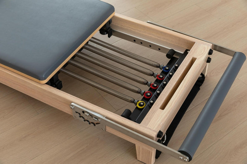 Folding Wooden Pilates Reformer – Professional Studio Design, Space-Saving Frame